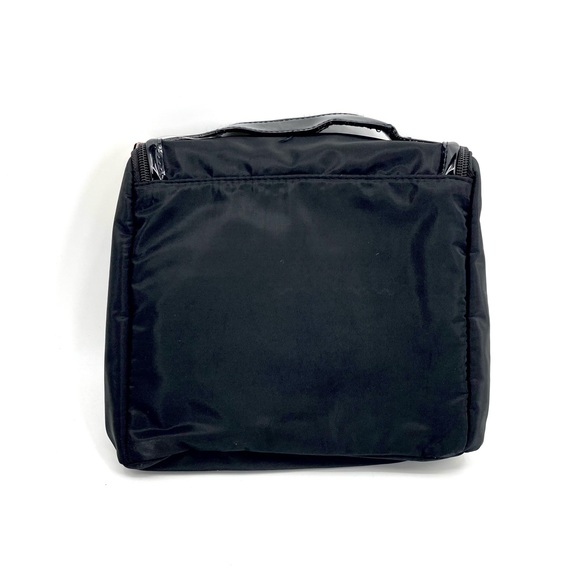 Victoria’s Secret travel bag - Picture 2 of 5